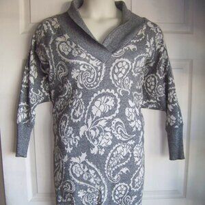 Vintage Ocean Rose v neck sweater dress size s